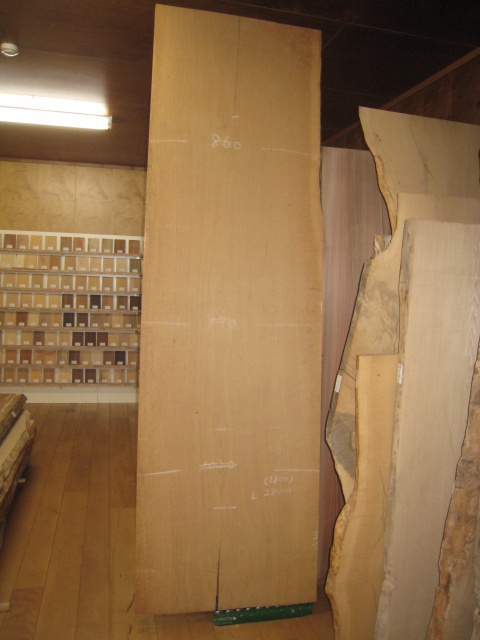 楢（ナラ）　一枚板