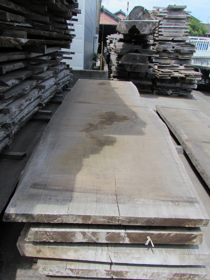 黒蓮（コクレン）　一枚板