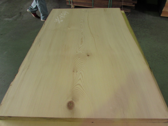 樅（モミ）　一枚板