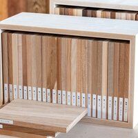 木材見本「森の文庫本」