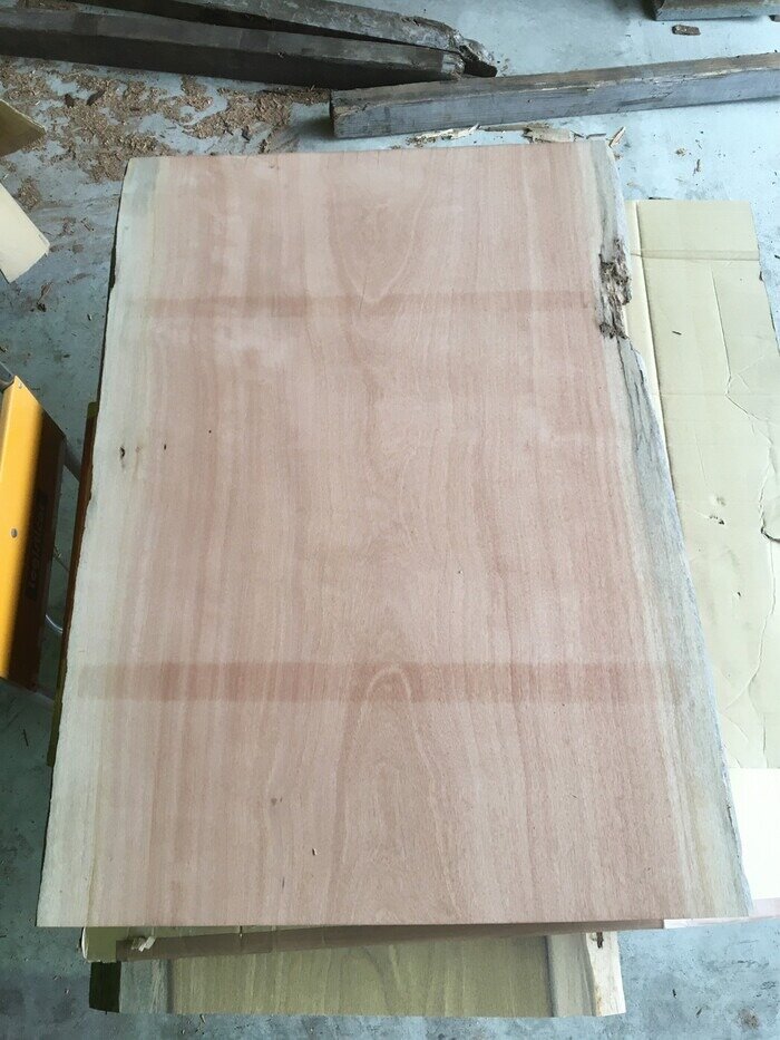 ボセ　無垢一枚板