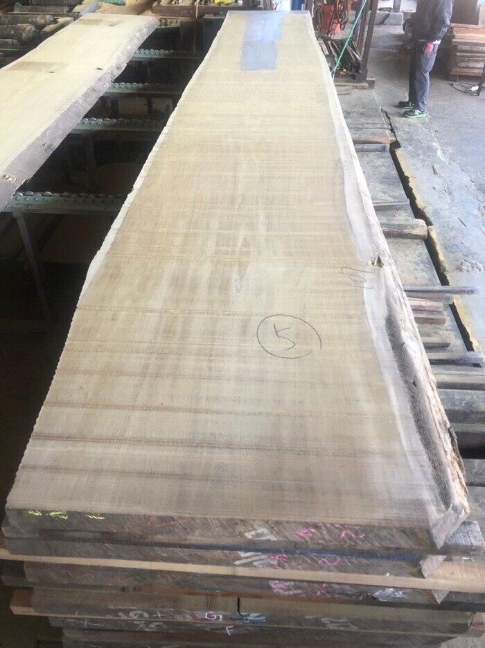 アサメラ 無垢一枚板