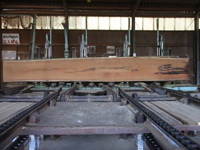 ウエンジ　無垢一枚板