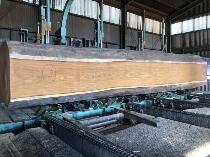 アサメラ 無垢一枚板