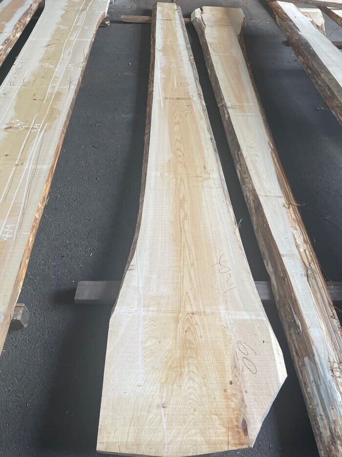 檜（ヒノキ）　一枚板