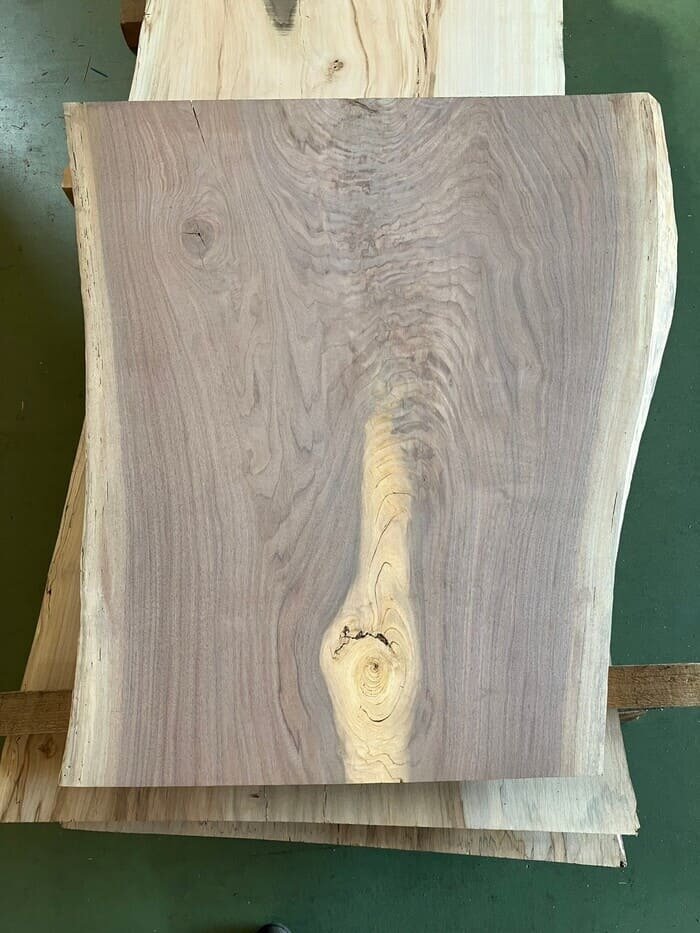 ウォールナット　一枚板