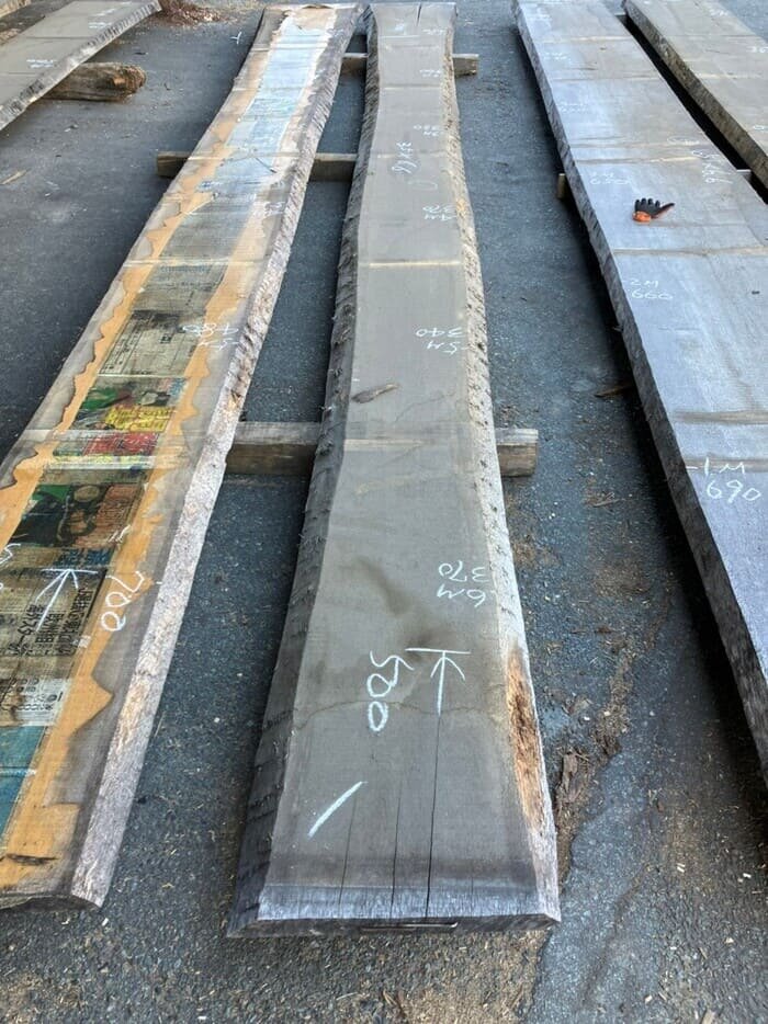 一枚板　楢（ナラ）