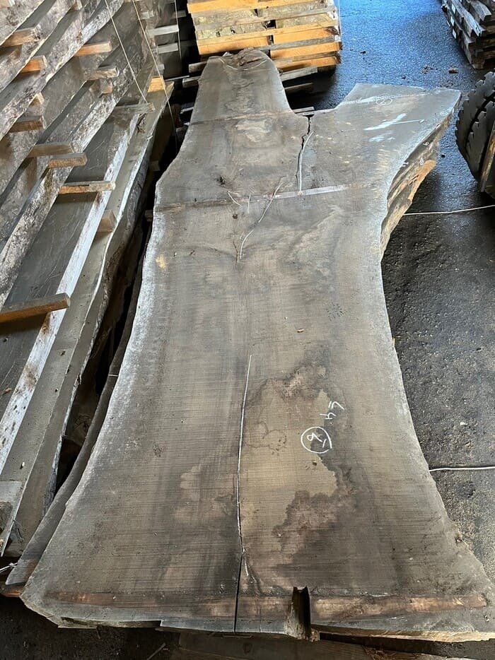 一枚板　バストーンウォールナット