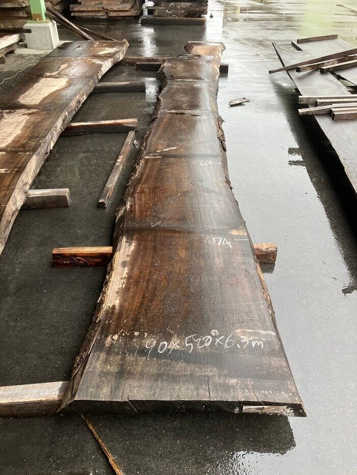 楠（クス）　一枚板