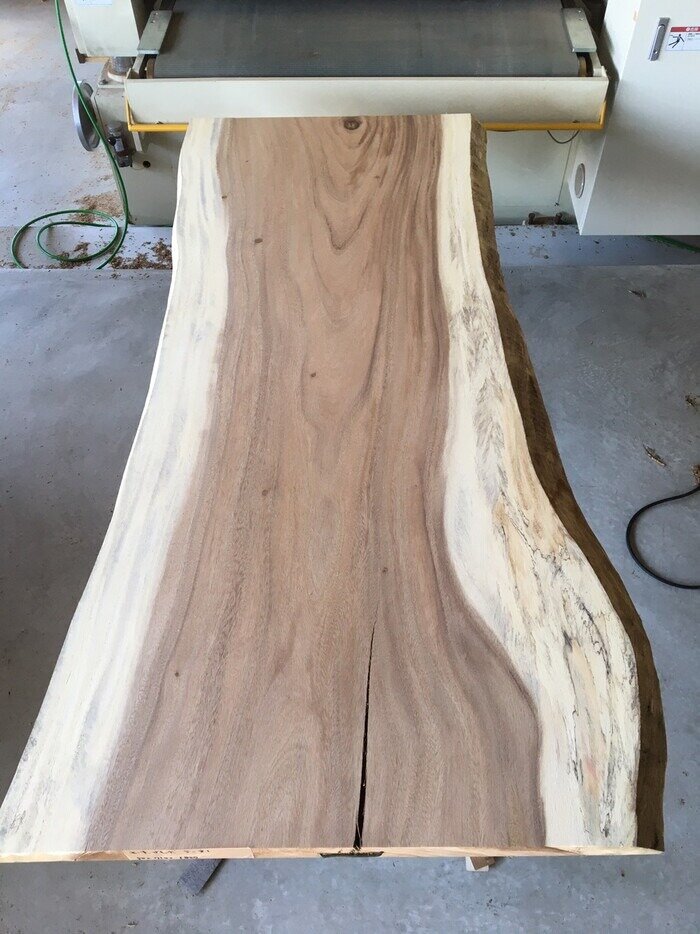 モンキーポッド　一枚板