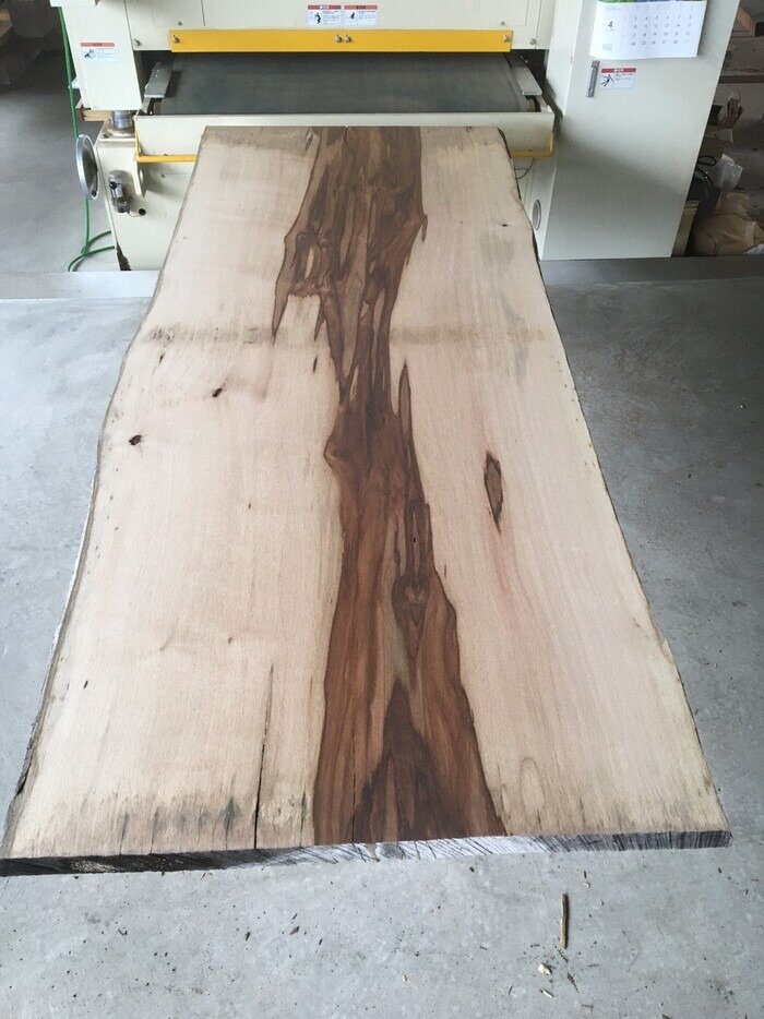 一枚板　マンゴ