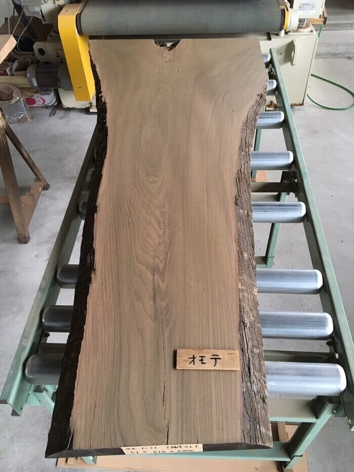 神代欅(ジンダイケヤキ) 一枚板