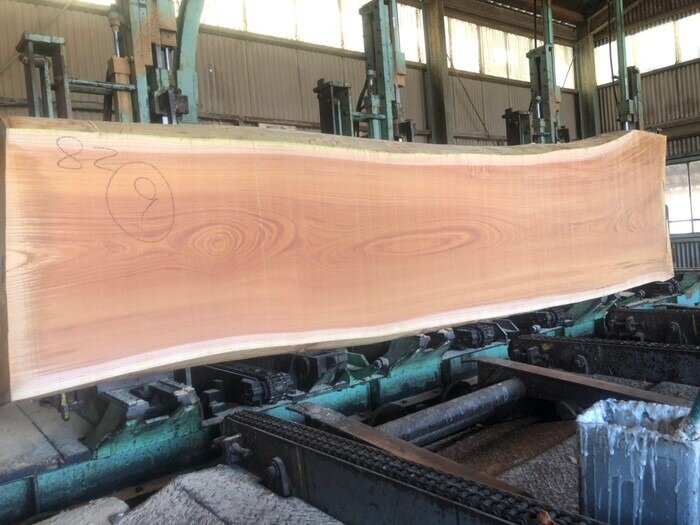 欅（ケヤキ）　一枚板