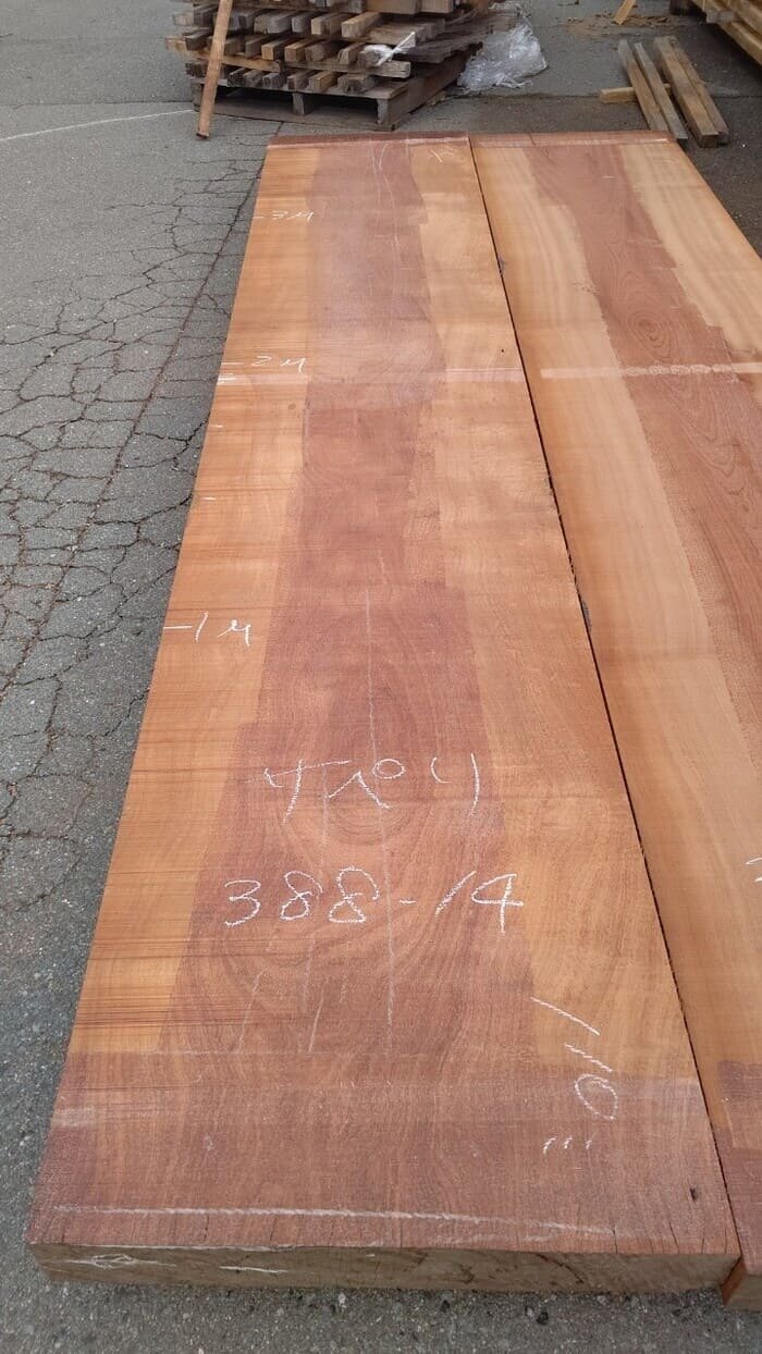 一枚板　サペリ