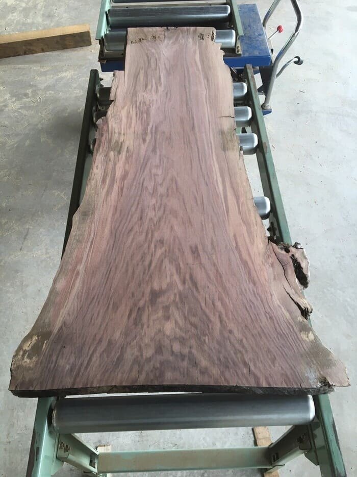 ウォールナット　一枚板