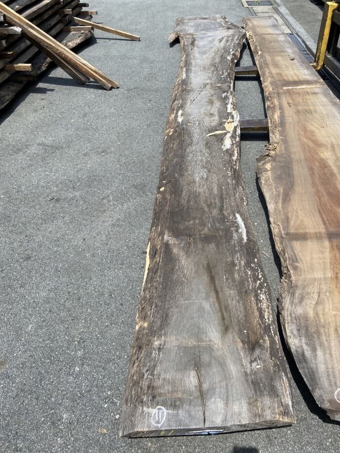 一枚板　モンキーポッド