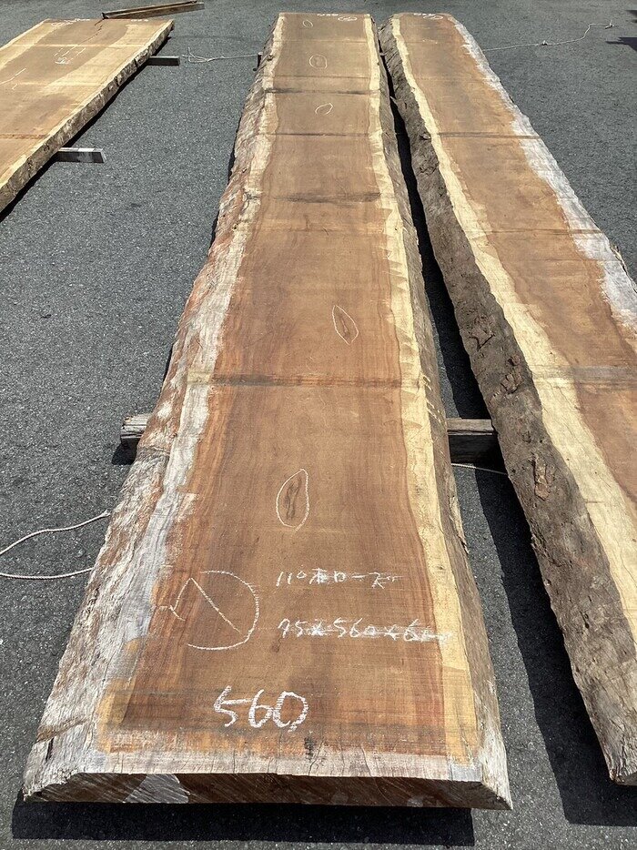 パオローズ　一枚板