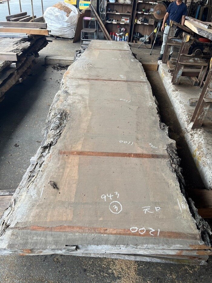 ブビンガ　一枚板