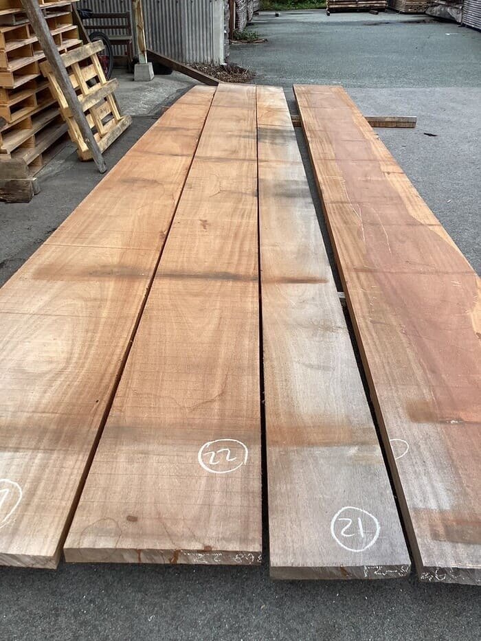 アフリカンマホガニー　一枚板