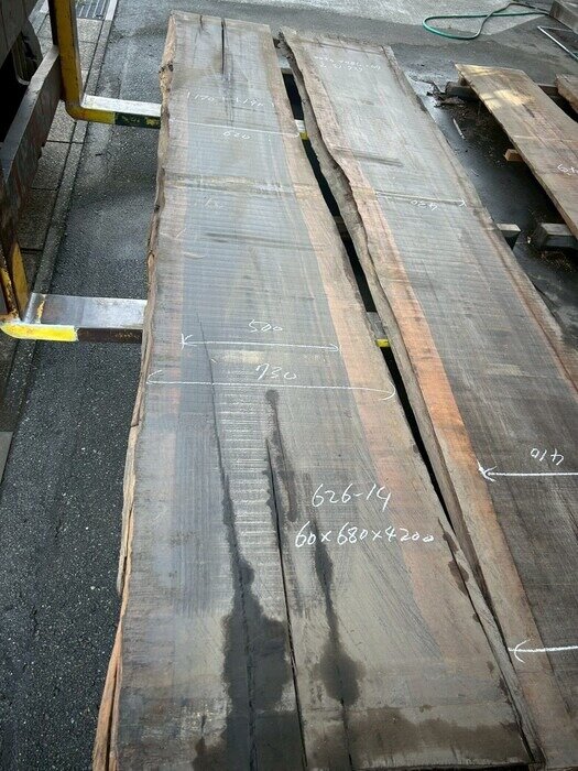 黒檀（コクタン）　一枚板・天板