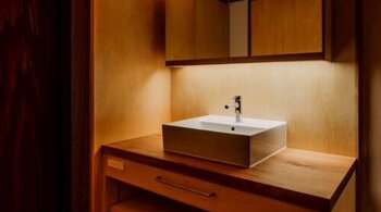 楡（ニレ）　洗面天板