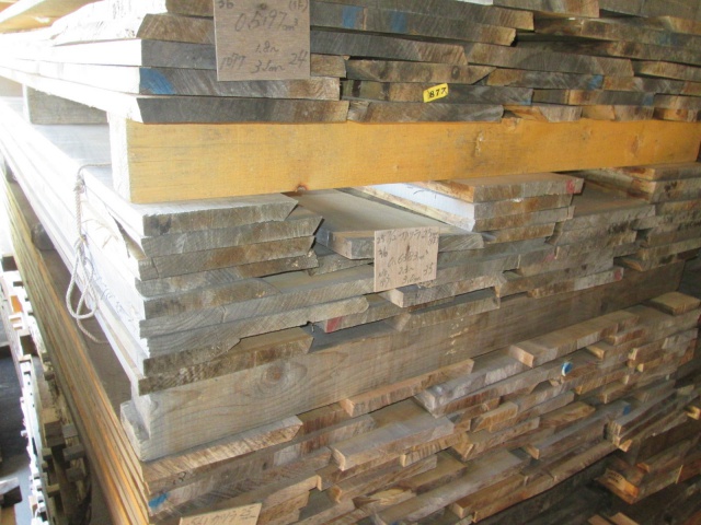 桂（カツラ）　無垢材