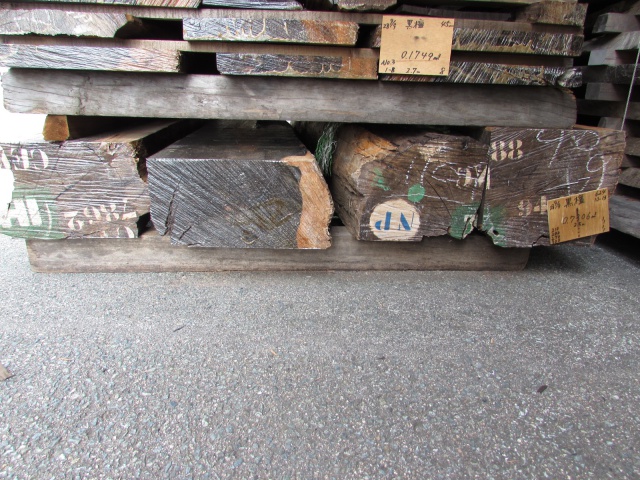 黒檀（コクタン）　無垢材