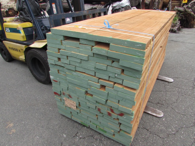 アニグレ　無垢材