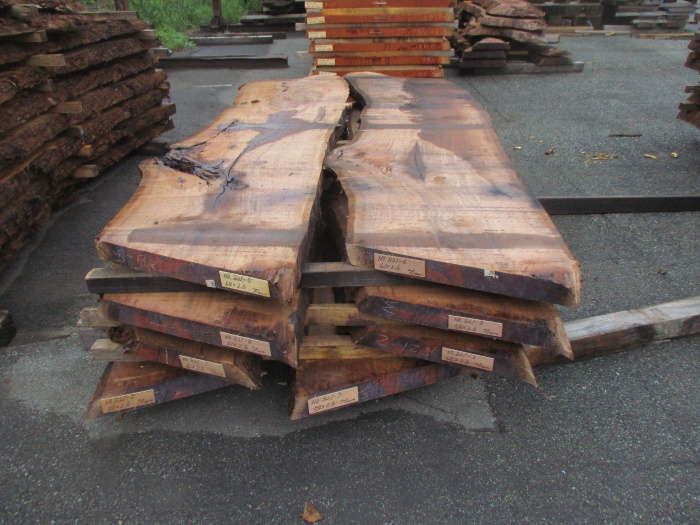 クラロウォールナット　無垢材