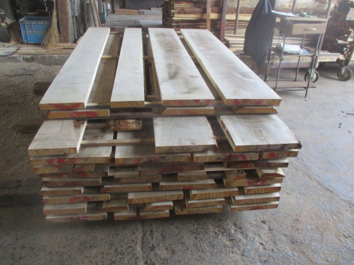 楢(ナラ) 無垢材