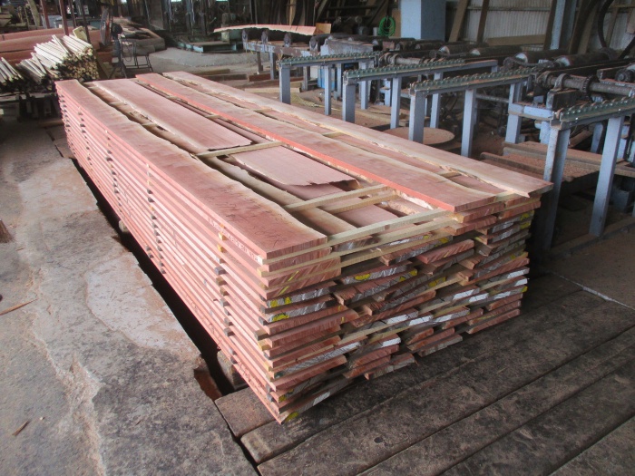 バーケラ　無垢材