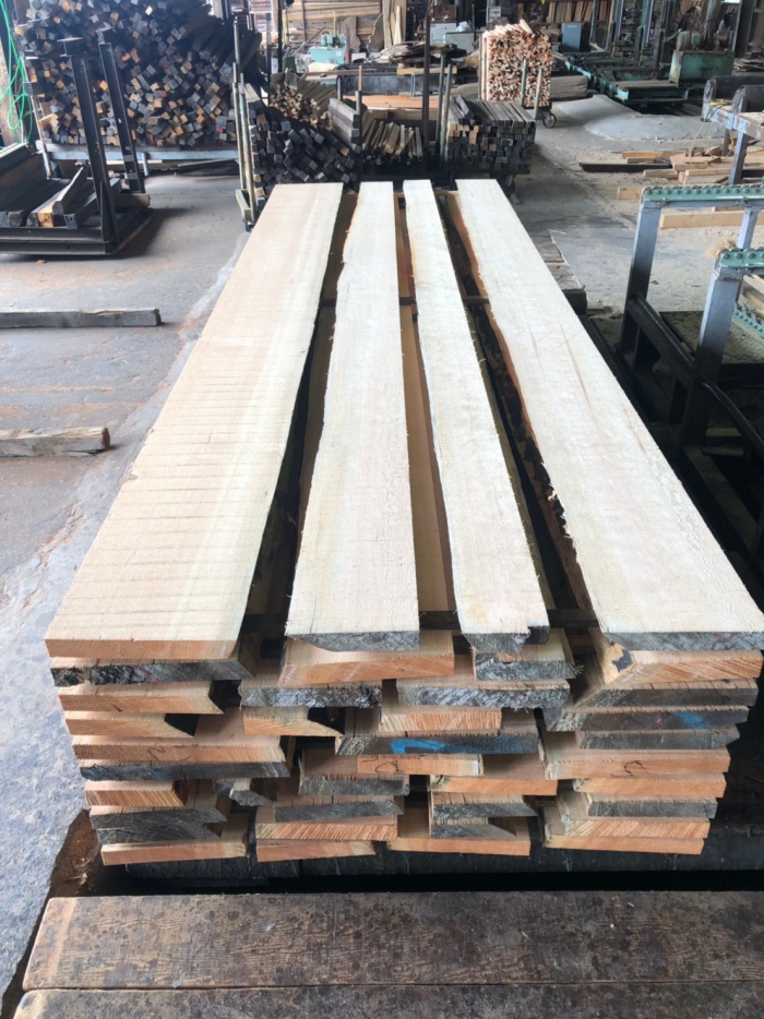 米松（ベイマツ）　無垢材