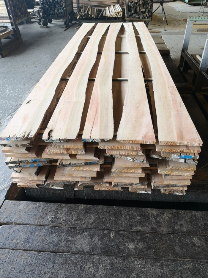 イエローハードウッド　無垢材