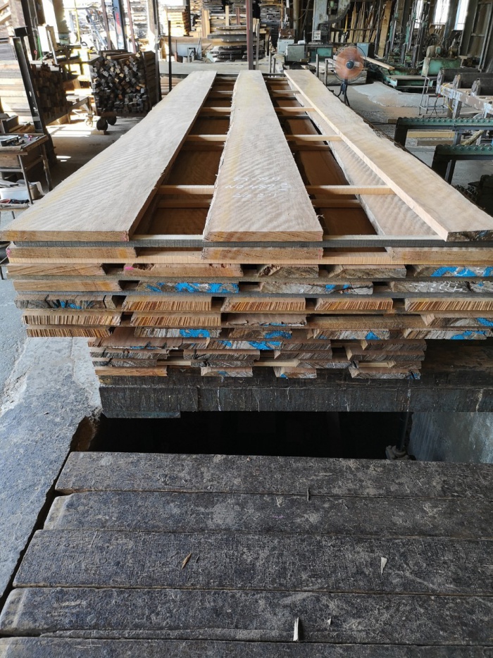 ティーツリー　無垢材