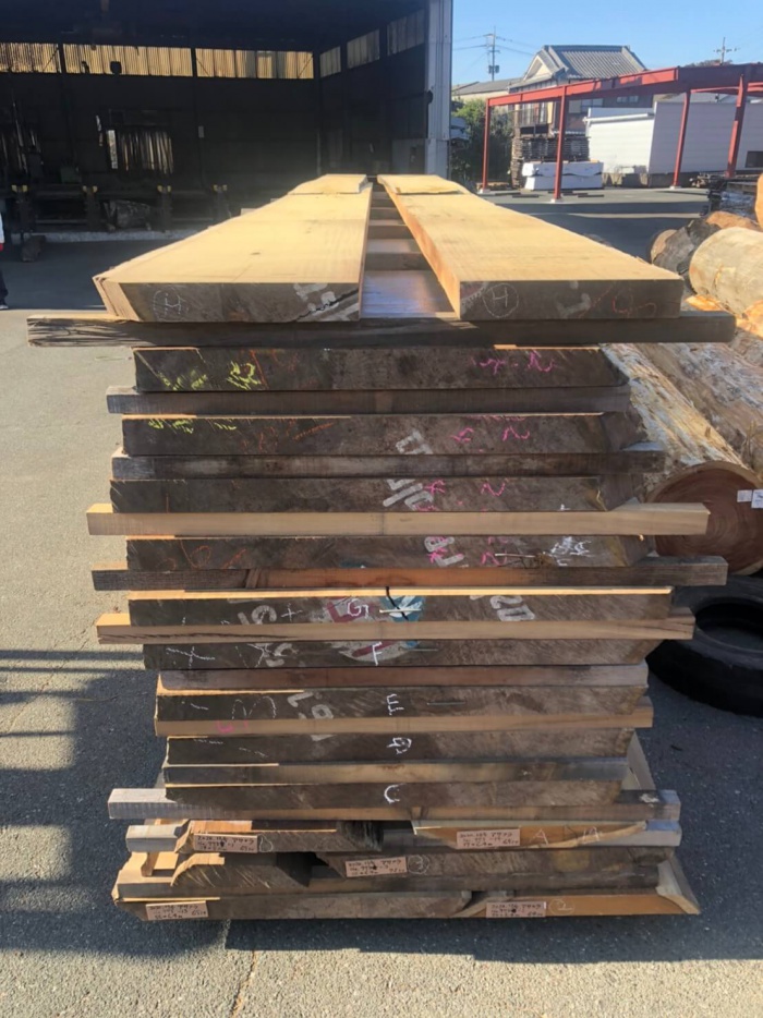 アサメラ 無垢材