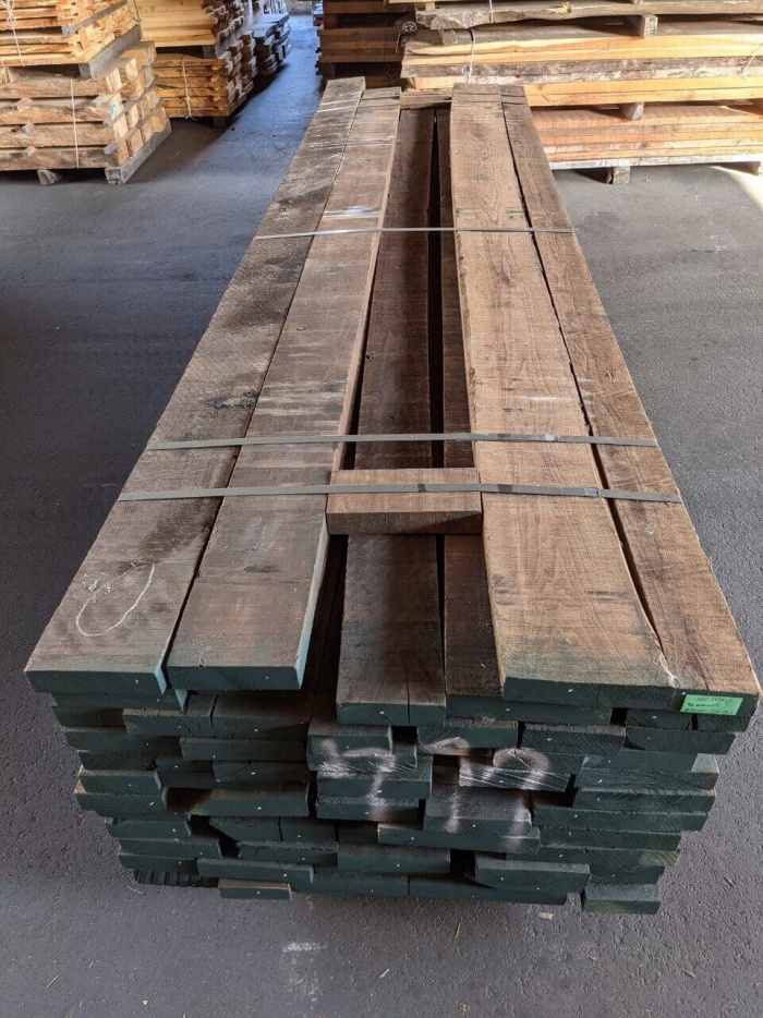 ウォールナット　無垢材