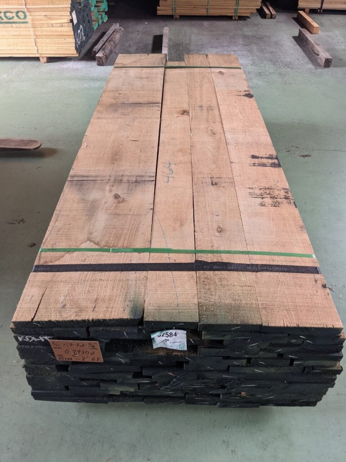 バターナット　無垢材