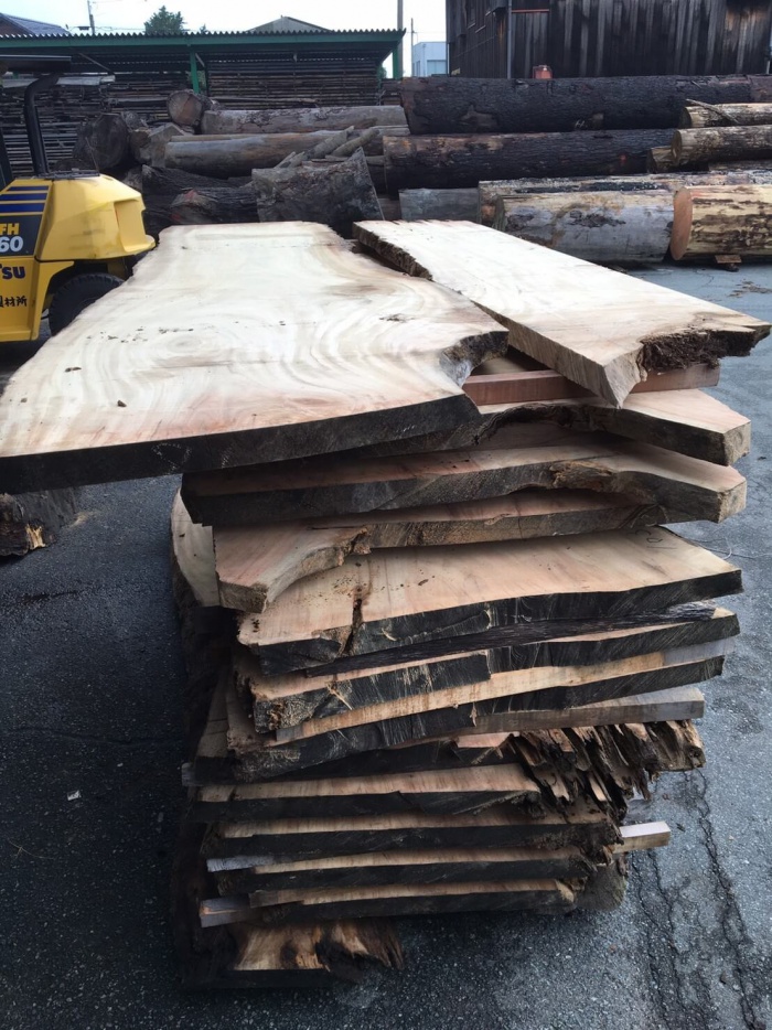 楠（クス）　無垢材