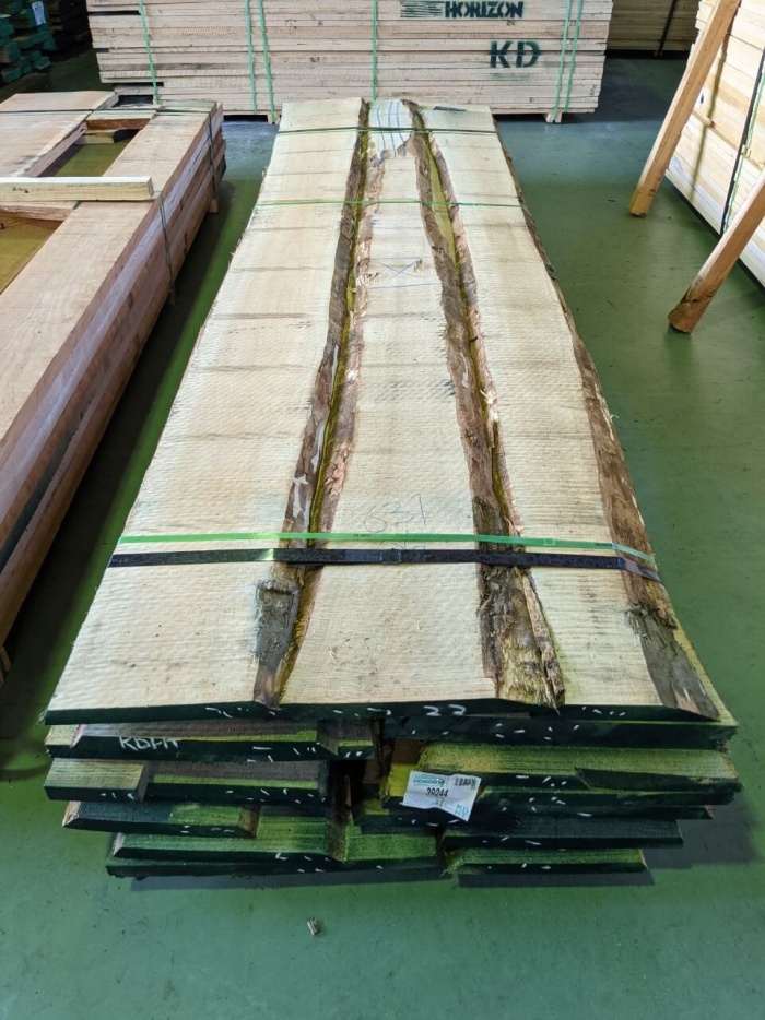 カーリーメープル　無垢材