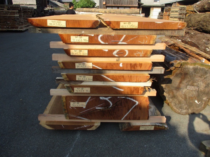 メルバウ　無垢材