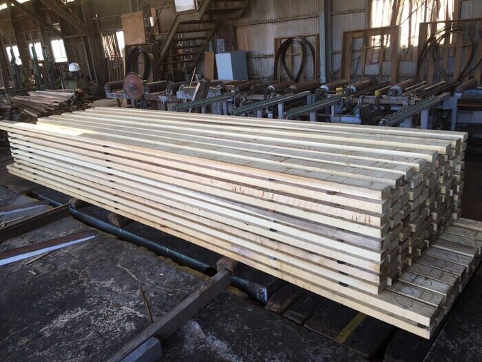 米檜葉（ベイヒバ）　無垢材