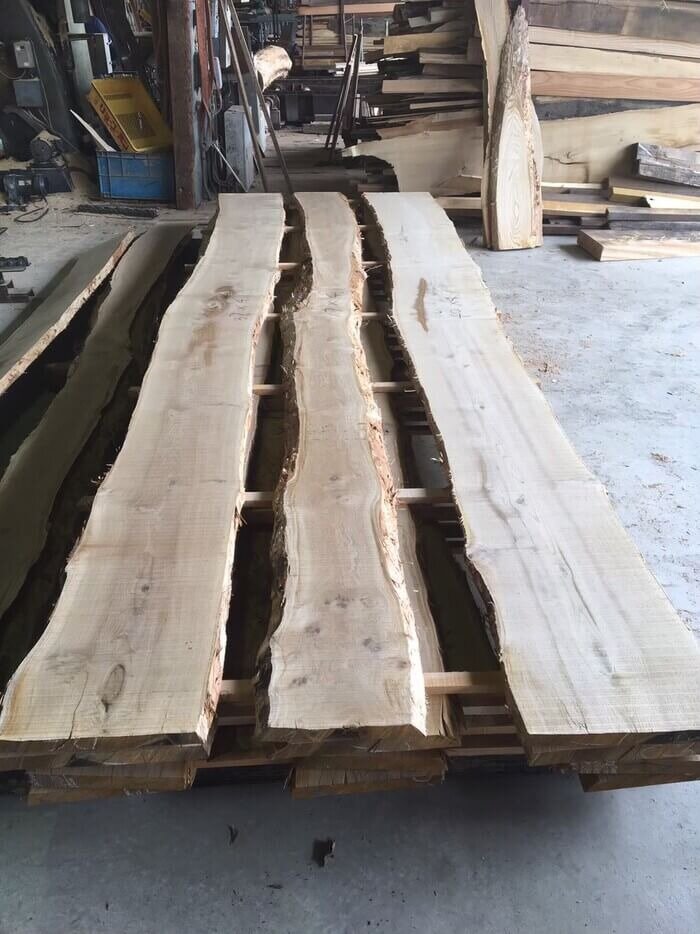 栗（クリ）無垢材