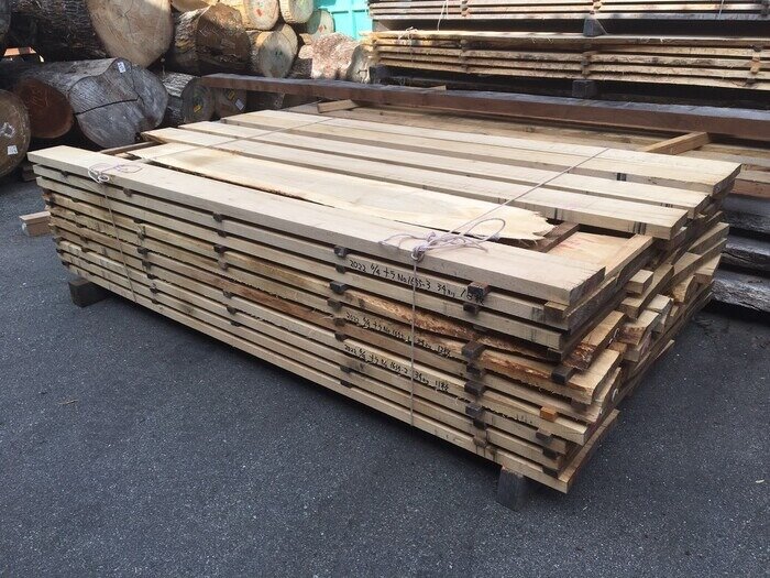 楢（ナラ）　無垢材