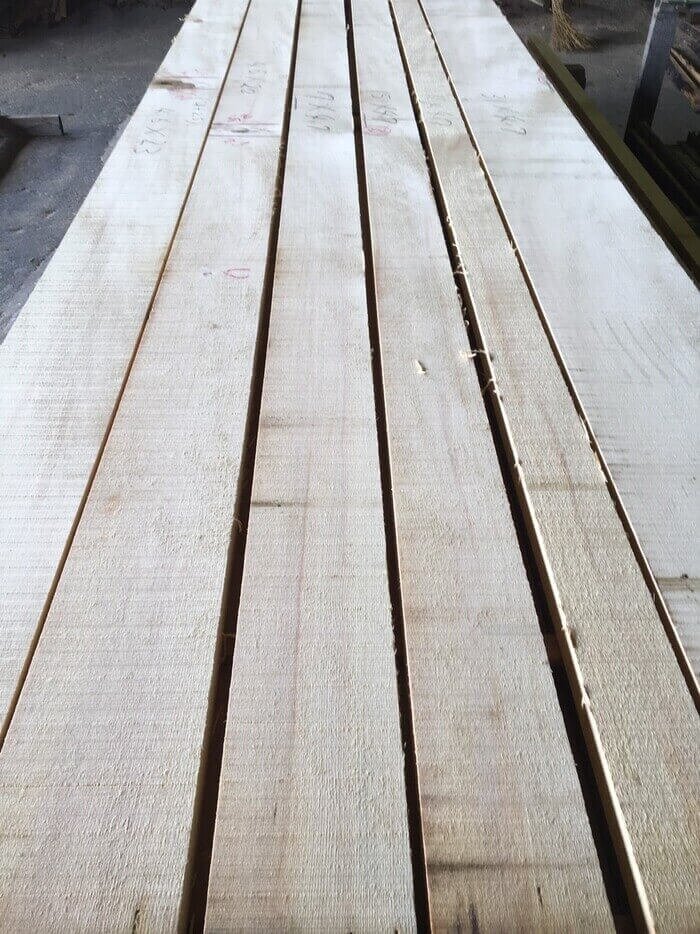 スプスース　無垢材