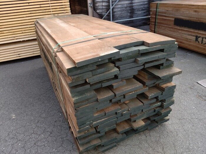 ウォールナット　無垢材