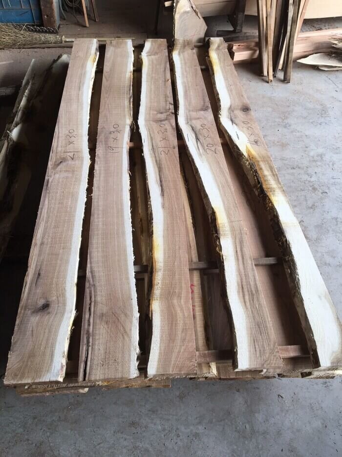 胡桃（クルミ）　無垢材