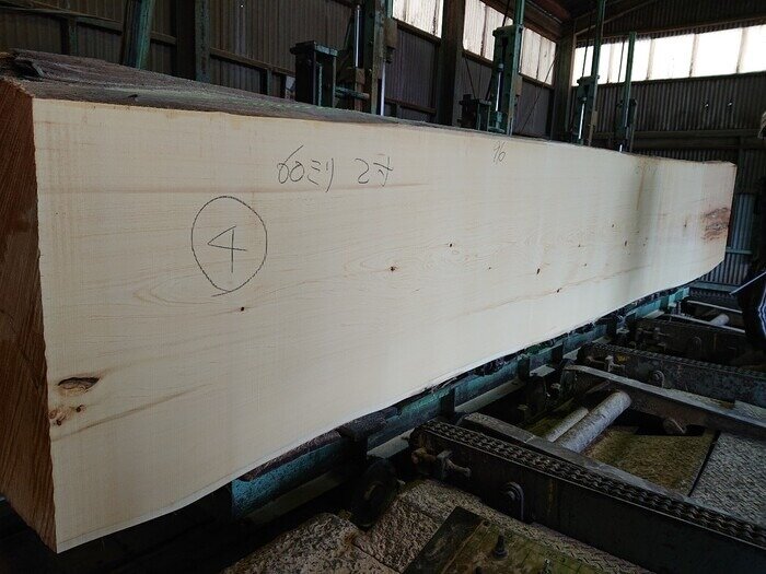 米檜葉（ベイヒバ）　無垢材