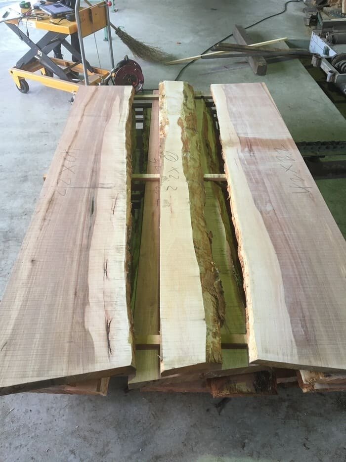 水目（ミズメ）　無垢材