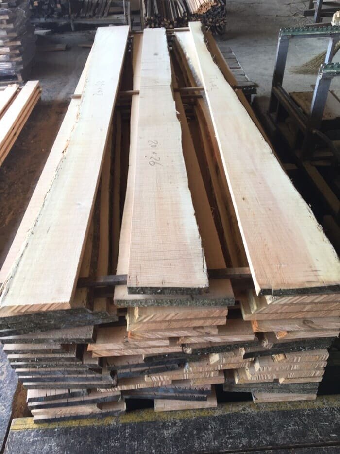 米松（ベイマツ）　無垢材