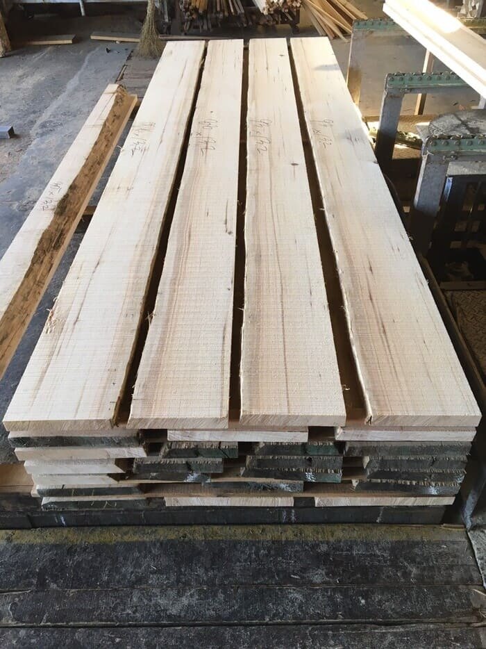 無垢材　バルサム